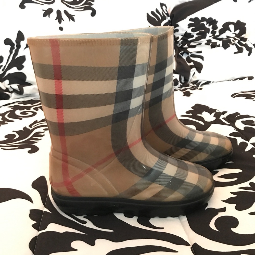 Burberry Rain Boots kids size 3, adult size 5-6!